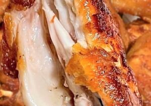 Best Easy Baked Sticky Honey Garlic Chicken Wings