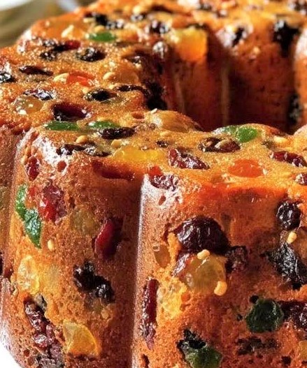 Old-Fashioned German Fruit Cake