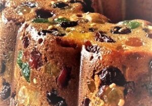 Old-Fashioned German Fruit Cake